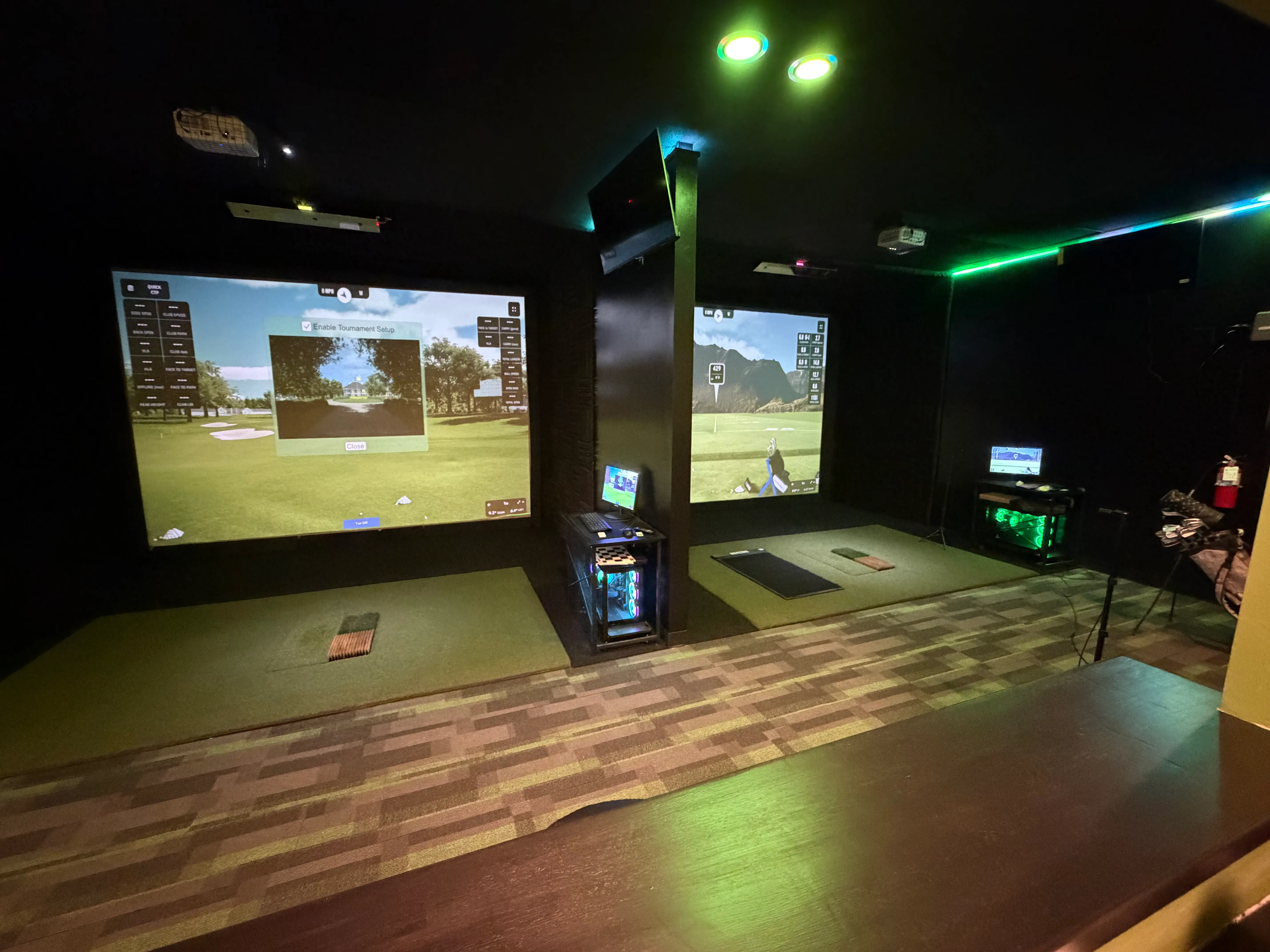 Indoor golf simulator with technology overlay